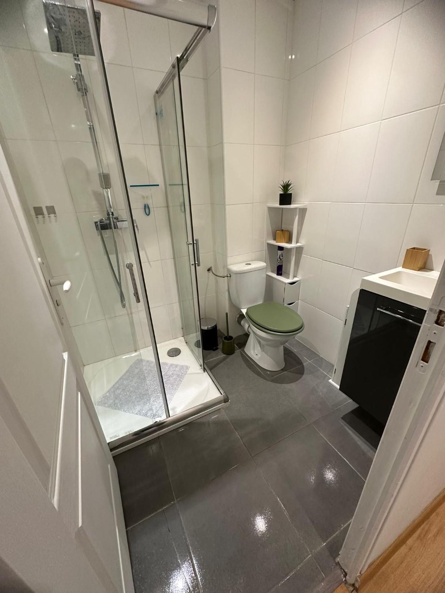 La Sapiniere Apartment Troyes Bagian luar foto