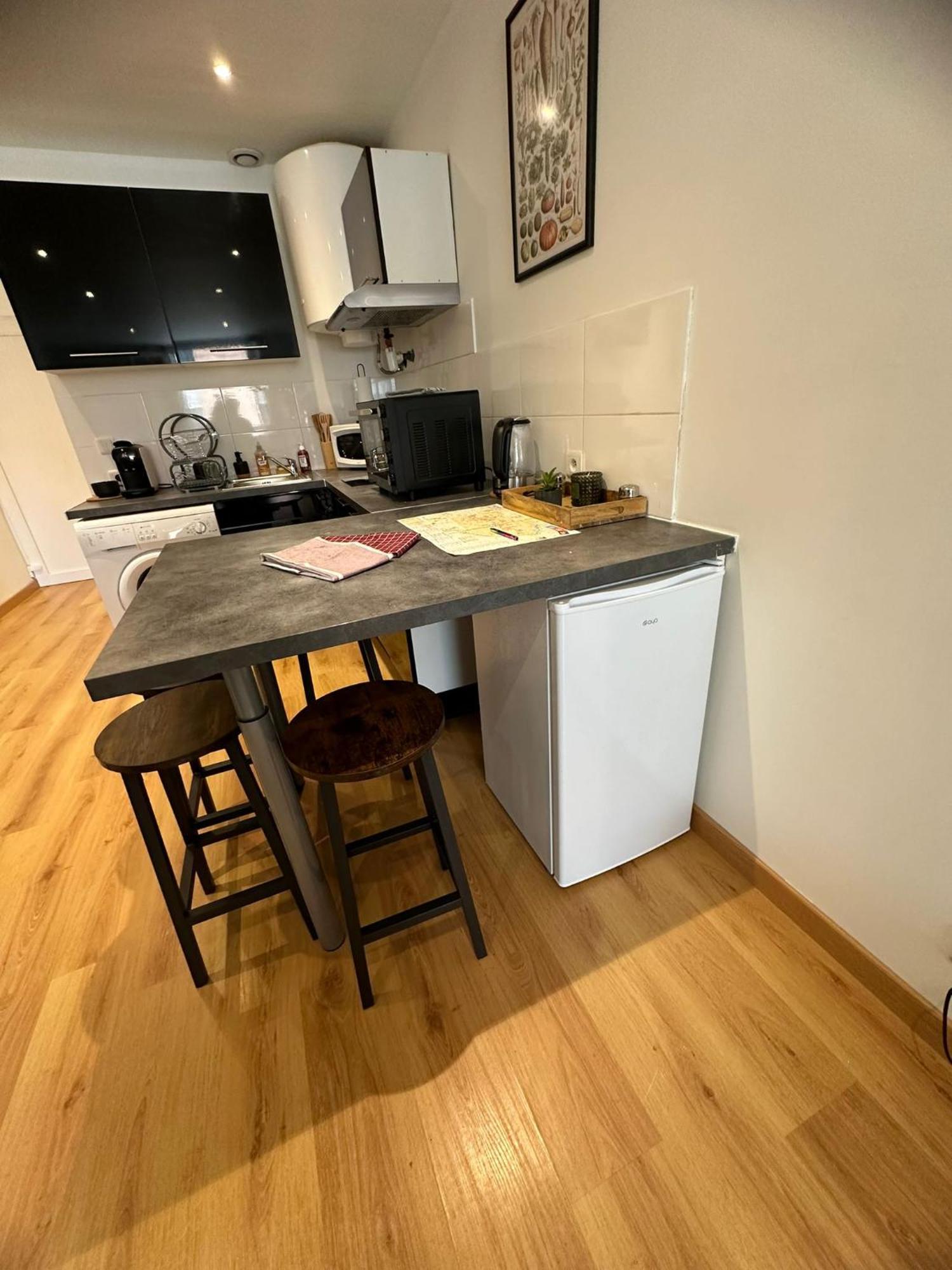 La Sapiniere Apartment Troyes Bagian luar foto